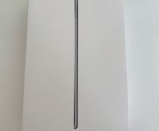 iPad Air Box