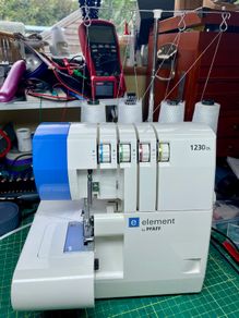 PFAFF Elements 1230OL Overlocker - Just serviced - As new - Ready to sew - thread included