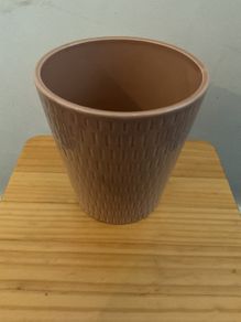 Beautiful Ceramic Plant Pot Brand New