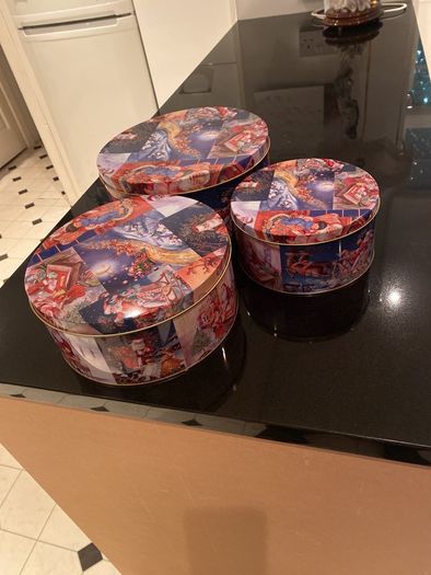 christmas tins