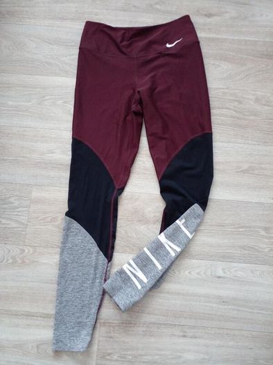 Nike leggings size M