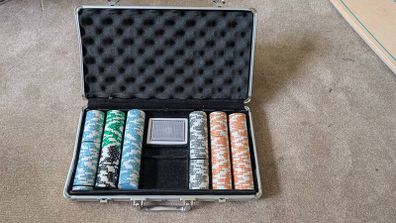 Poker chips