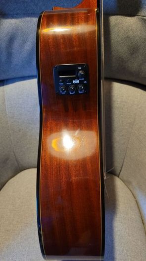 Valencia CG-180 classical guitar