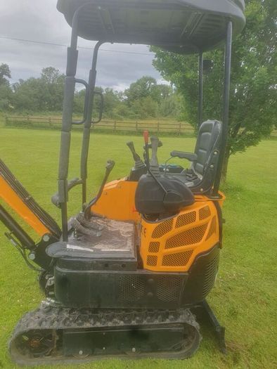 mini digger