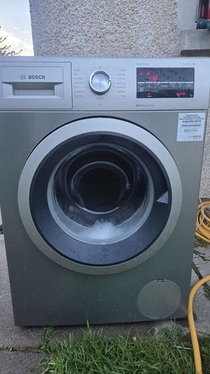 Bosch Serie 6 Washing Machine 9kg Inverter, Extremely Quiet & Excellent Condition