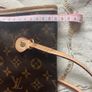 Nice roomy brown bag. Image 2