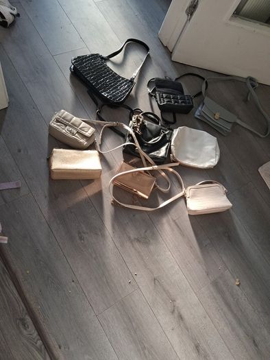 Loads bags free