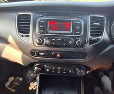 2013 Kia Carens
