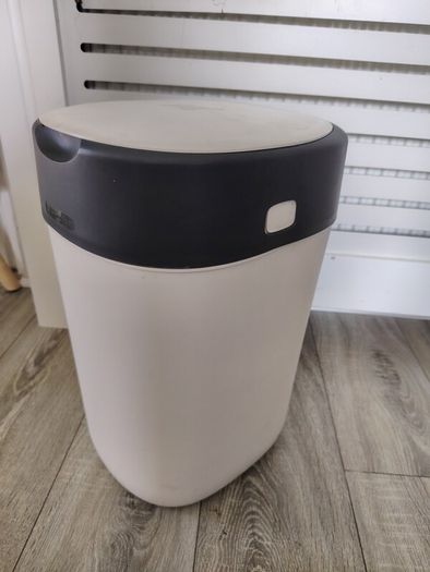 Tommee Tippee nappy bin