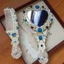 NEW - Ornamental Comb and Mirror gift box set Image 4