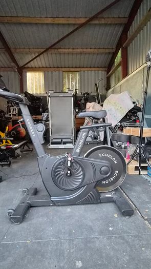 Echelon' bike and rower