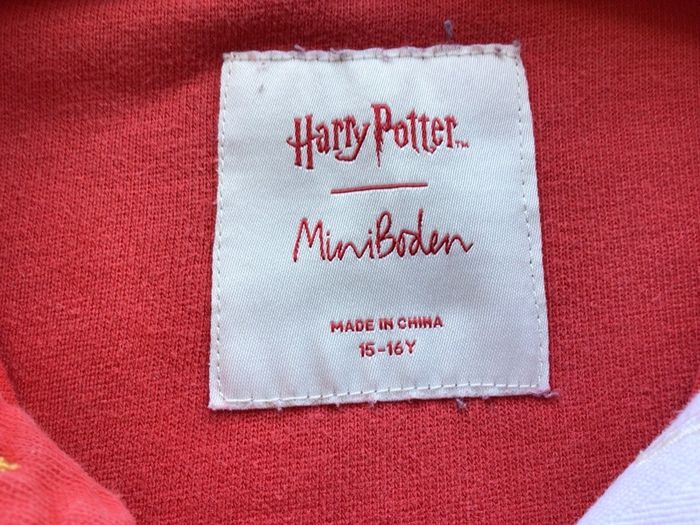 Mini Boden Harry Potter Hogwarts Heavy Cotton T shirt age 15 -16 yrs