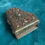 Vintage Grand Piano Jewelry Box, Gold Tone with Red Velvet Japan Image 2