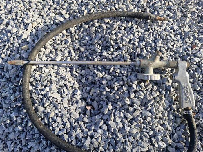 Vintage Kismet Paint Sprayer.