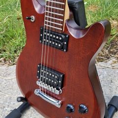 Squier Master series M-80