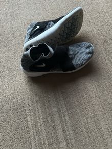 nike running trainers