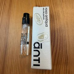 Anti - Rosa Antiqua Sample