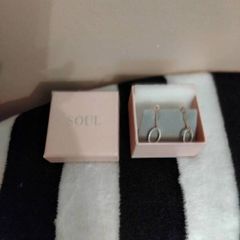 valentines gold color earrings soul new