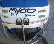 Hurling helmet (medium size)