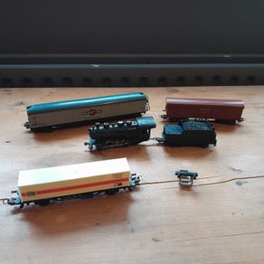Vintage 1970's Lima Engine & Rolling Stock