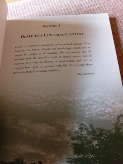 Travellers' Last Rights. Responding to Death in a Cultural Context.
