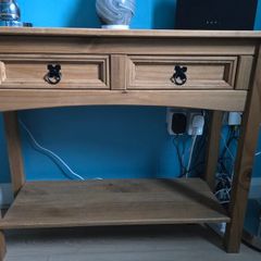 Console table