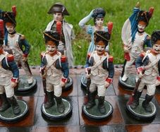 A Battle of Waterloo Chess Set and Board. Napoleon vs Nelson. 17,5" x 17,5" (chess pawn height 4,5")