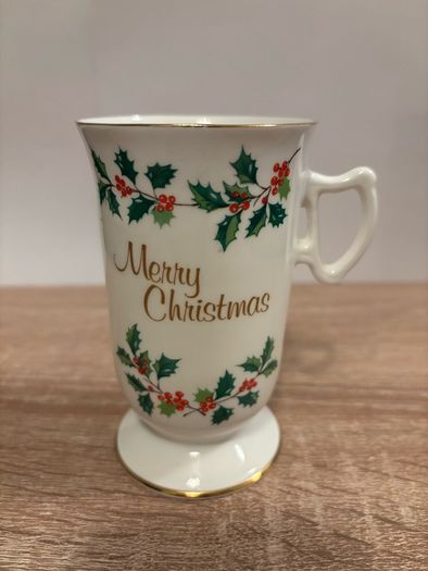 Vintage Royal Tara Merry Christmas Mug