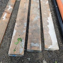 scaffolding planks