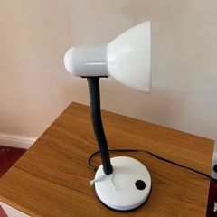 desk lamp