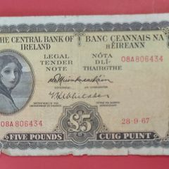 Irish 1967 Lavery Five pound banknote in Fine condition