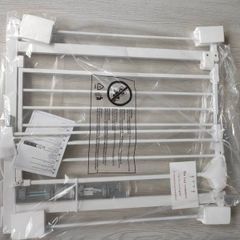 adjustable gate