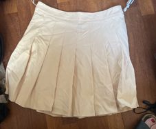 Beige pleated skirt size XL