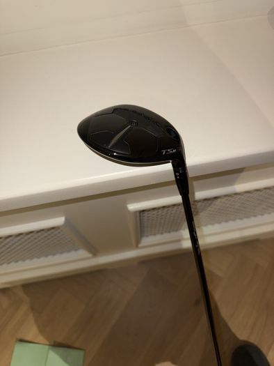 Titleist TSR3 3 Wood with upgraded shaft option