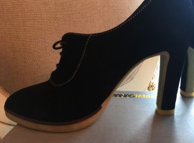 Lee Foscatti suede ankle boots. Uk 6. Worn twice