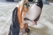 Little Paws by ARORA designs Bassett hound dog figure