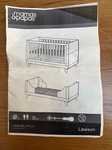 Mamas and papas Lawson cot and bed