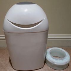 Tommee Tippee Sangenic Hygiene Plus tub + 1 original Sangenic cassette
