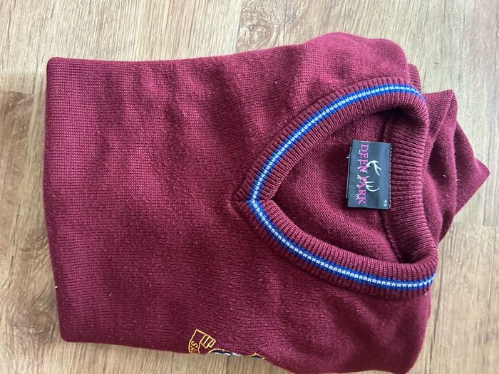 school jumper