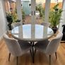 Round solid oak dining table (120cm diameter) Image 4