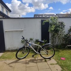 Apollo Verge Mountain Bike - Mudguards and stand Included - Clean and ready