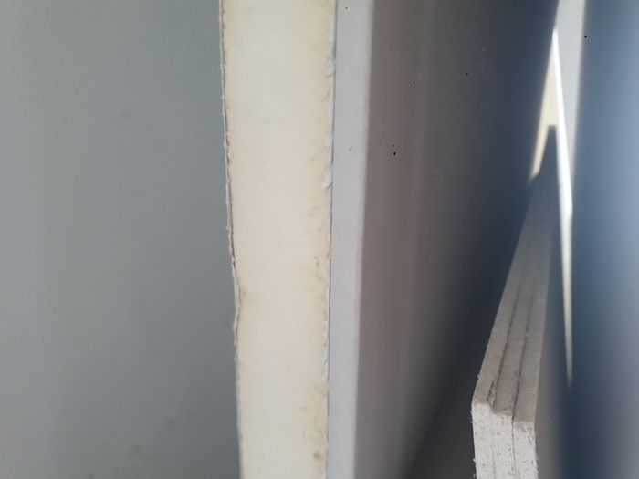 Insulated plasterboard