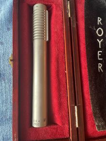 Royer R-122