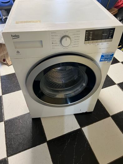 Beko Washing Mechin For Parts Only ( Only For Parts)