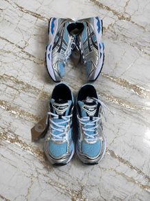 ASICS Gel-Kayano