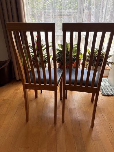 x2 Dining chairs