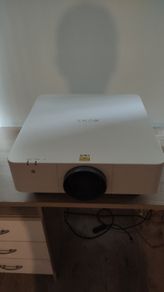 SONY VPL-FHZ85 Lazer Projector