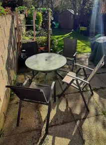 Garden Table and 4 chairs