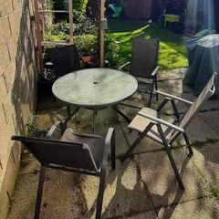 Garden Table and 4 chairs
