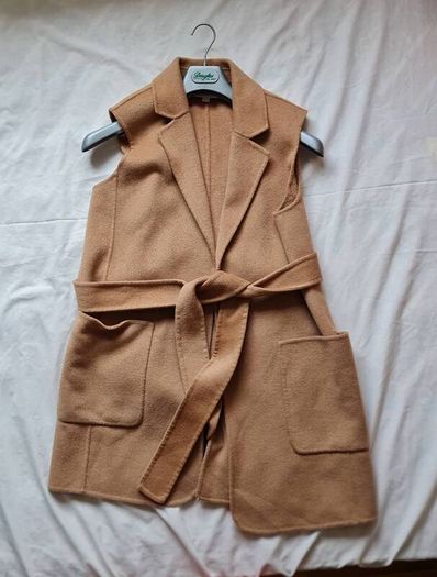 Michael kors belted sleeveless waistcoat Size medium tan wool In excellent condition